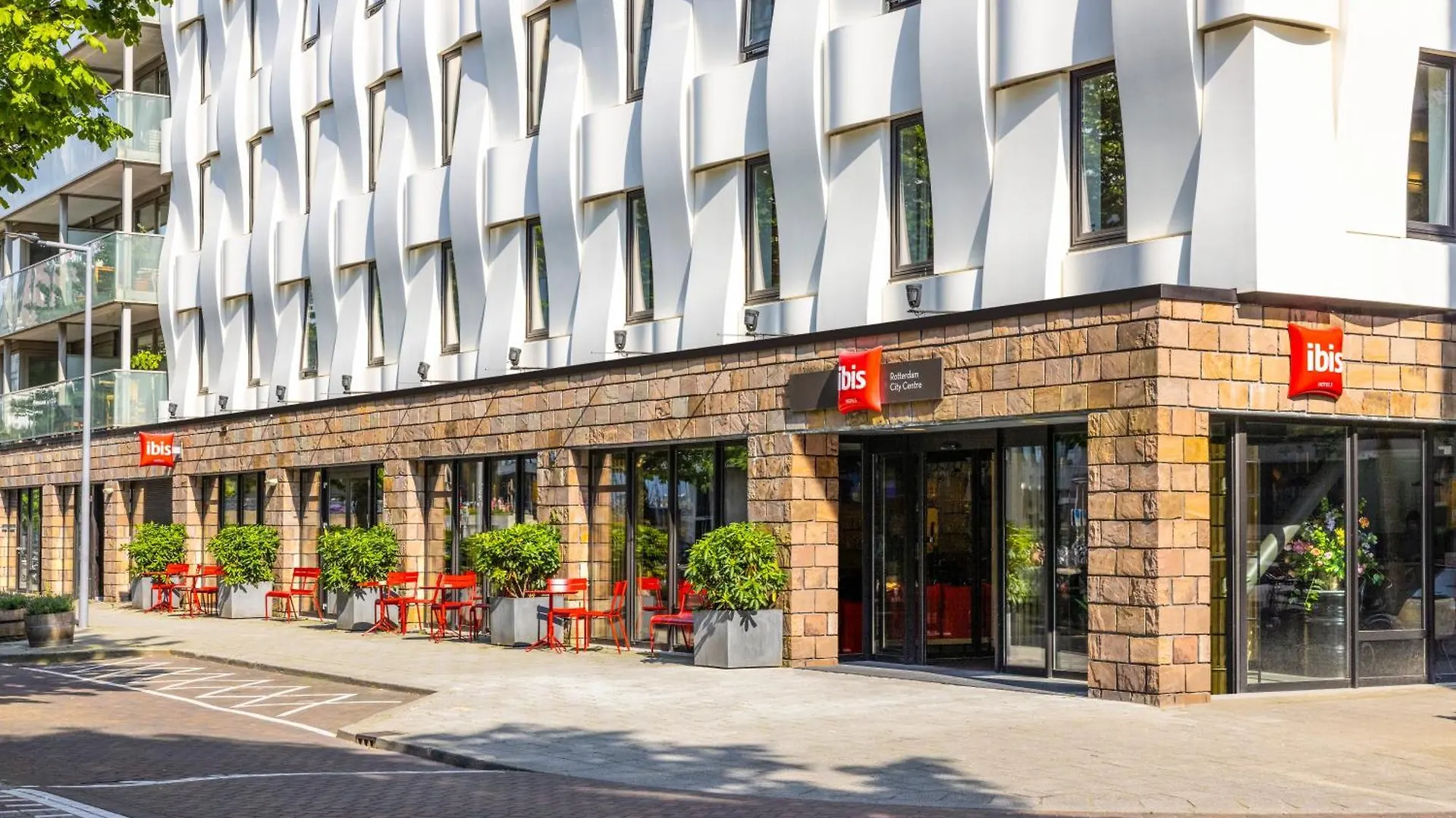 Ibis Rotterdam City Centre 3*,  Holland
